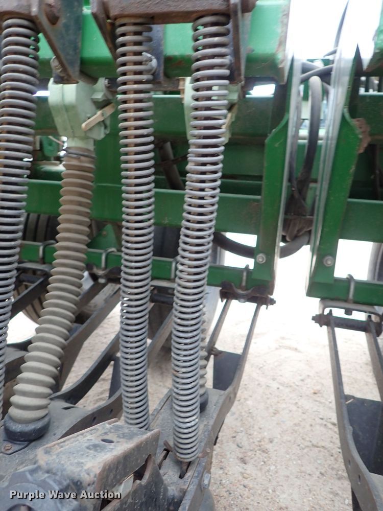 image for item DB7705 Great Plains Solid Stand 30 grain drill