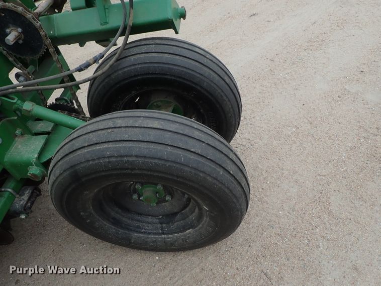 image for item DB7705 Great Plains Solid Stand 30 grain drill