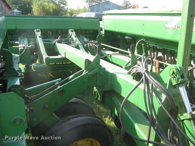 image for item DC1414 John Deere 455 grain drill