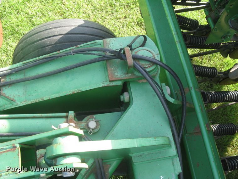 image for item DC1414 John Deere 455 grain drill