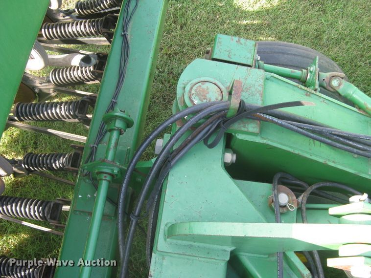 image for item DC1414 John Deere 455 grain drill