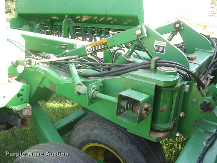 image for item DC1414 John Deere 455 grain drill