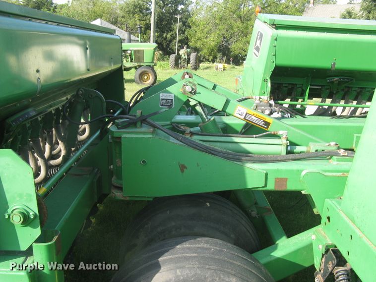 image for item DC1414 John Deere 455 grain drill