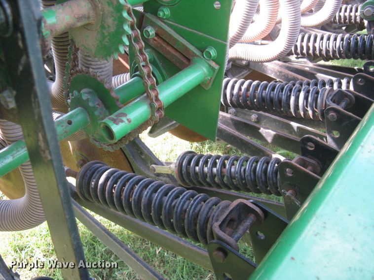image for item DC1414 John Deere 455 grain drill