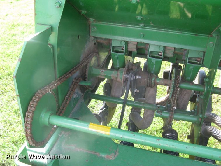 image for item DC1414 John Deere 455 grain drill
