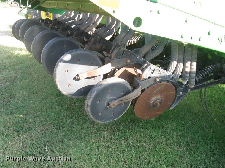 image for item DC1414 John Deere 455 grain drill