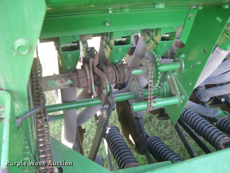 image for item DC1414 John Deere 455 grain drill