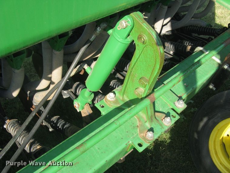 image for item DC1414 John Deere 455 grain drill