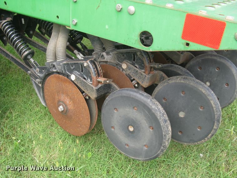 image for item DC1414 John Deere 455 grain drill