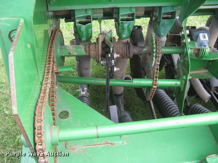 image for item DC1414 John Deere 455 grain drill