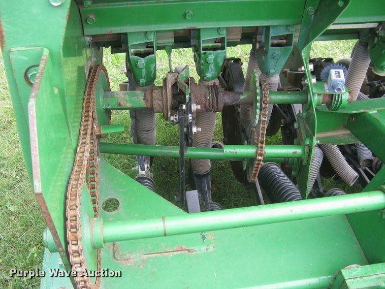 image for item DC1414 John Deere 455 grain drill