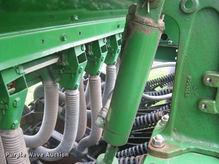 image for item DC1414 John Deere 455 grain drill