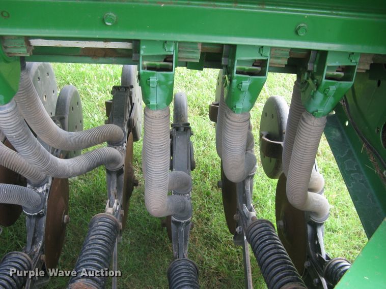 image for item DC1414 John Deere 455 grain drill