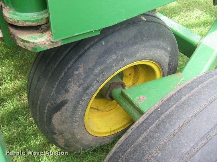 image for item DC1414 John Deere 455 grain drill