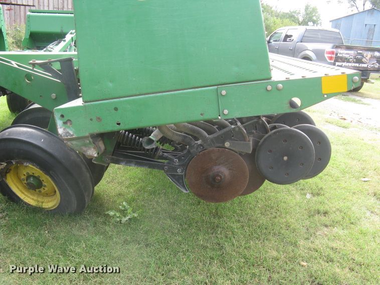 image for item DC1414 John Deere 455 grain drill