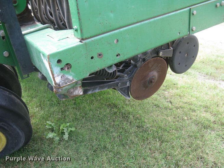 image for item DC1414 John Deere 455 grain drill