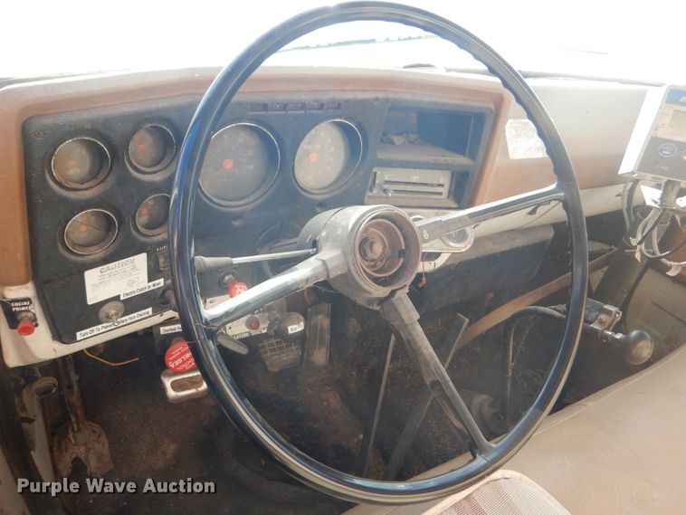 image for item DD4450 1979 Chevrolet Custom Deluxe C70 feed mixer truck