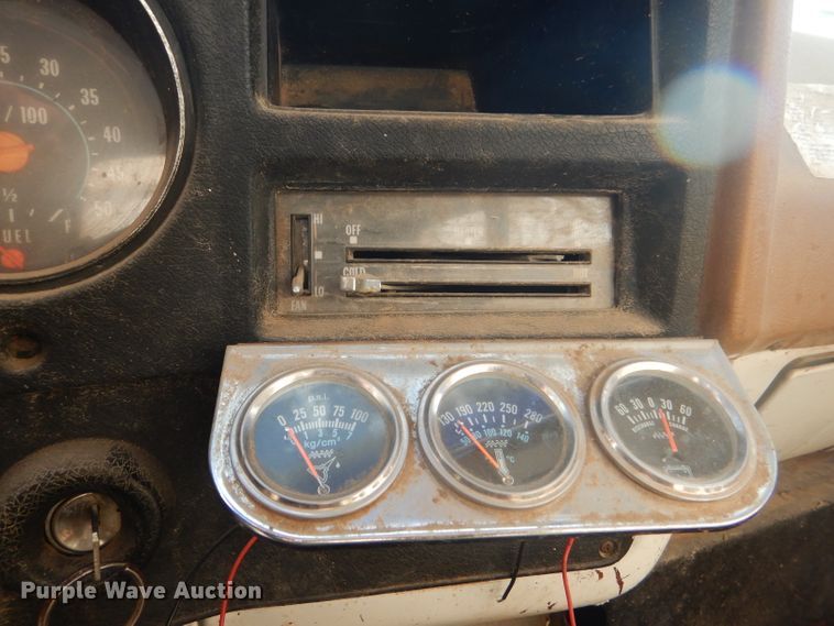 image for item DD4450 1979 Chevrolet Custom Deluxe C70 feed mixer truck