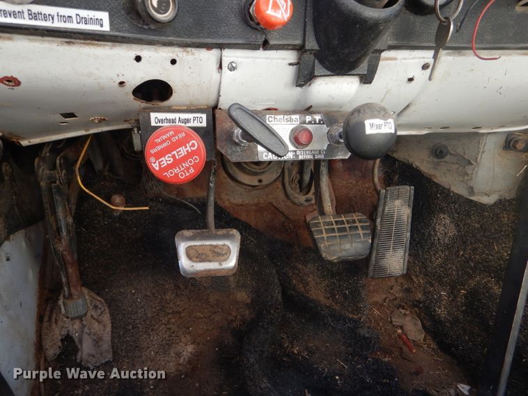 image for item DD4450 1979 Chevrolet Custom Deluxe C70 feed mixer truck