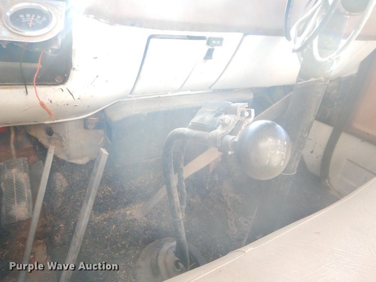 image for item DD4450 1979 Chevrolet Custom Deluxe C70 feed mixer truck