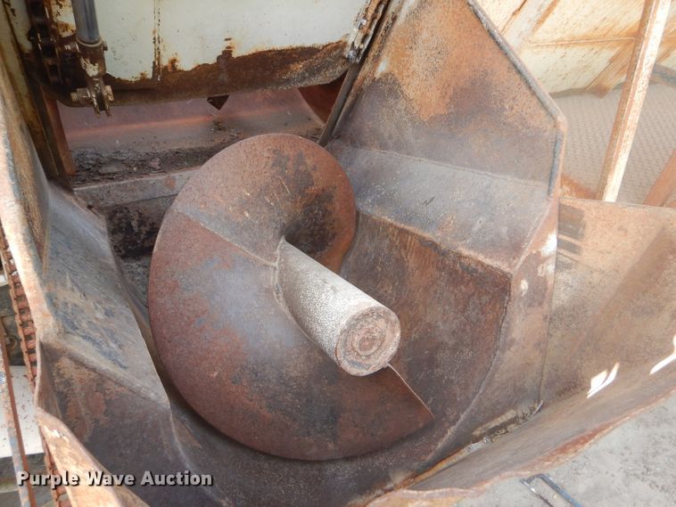 image for item DD4450 1979 Chevrolet Custom Deluxe C70 feed mixer truck