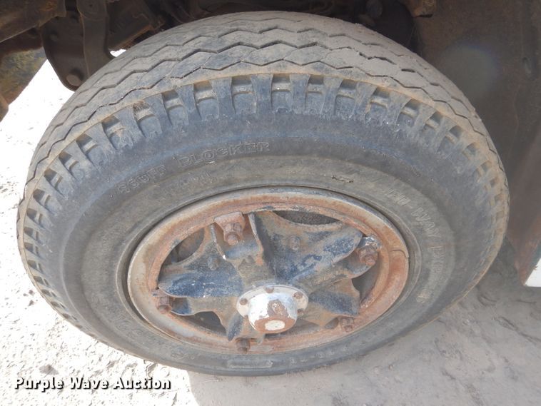 image for item DD4450 1979 Chevrolet Custom Deluxe C70 feed mixer truck