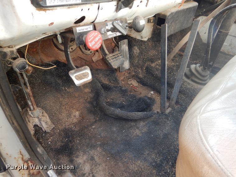 image for item DD4450 1979 Chevrolet Custom Deluxe C70 feed mixer truck