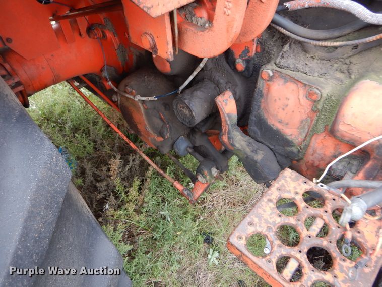 image for item DD4485 1962 Case 930 Comfort King tractor