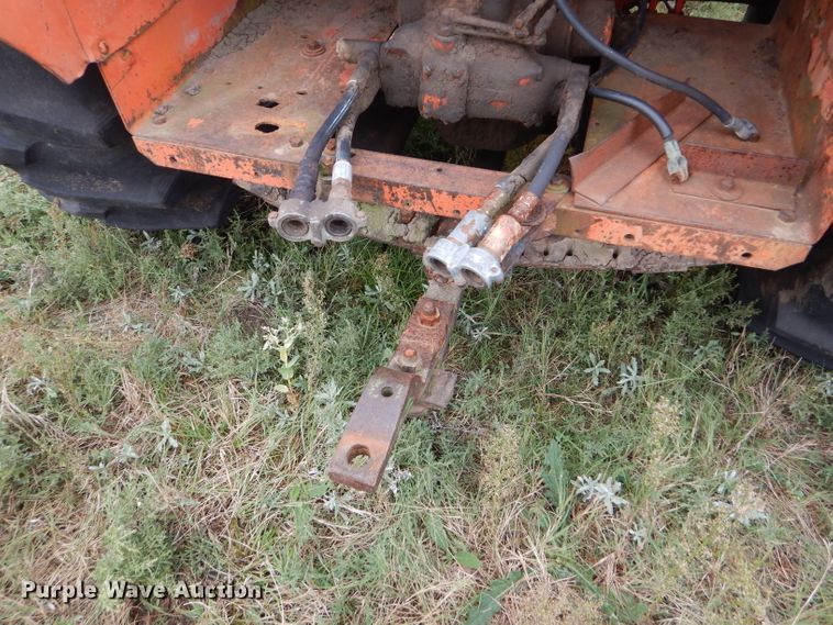 image for item DD4485 1962 Case 930 Comfort King tractor