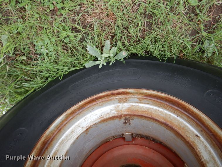 image for item DD4485 1962 Case 930 Comfort King tractor