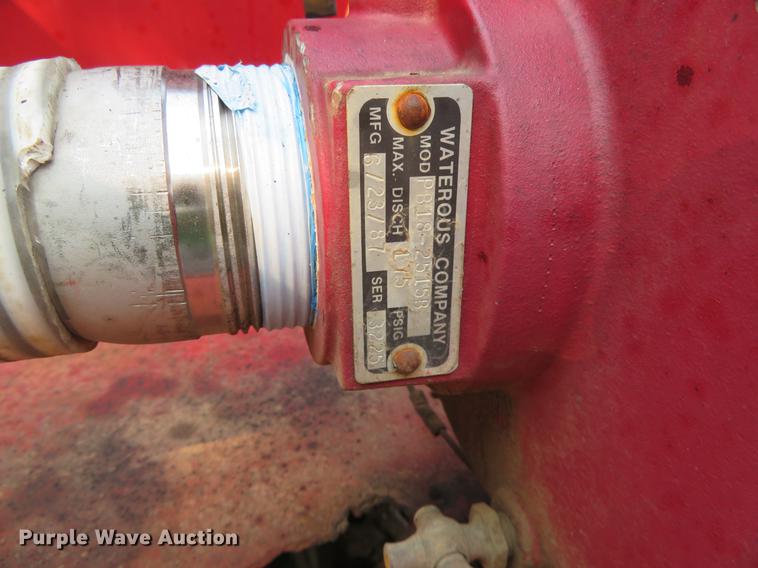 image for item DD7053 1983 Ford F700 brush fire truck