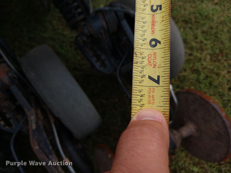 image for item DD7111 John Deere 1560 no-till grain drill