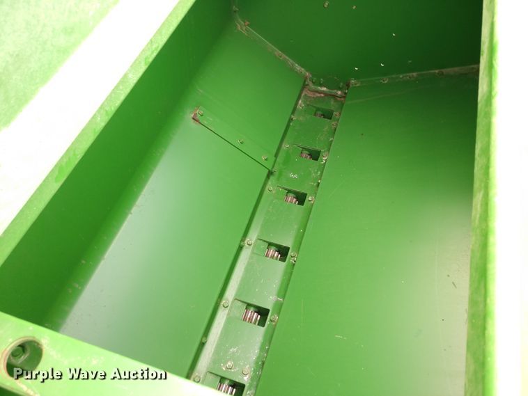 image for item DD7111 John Deere 1560 no-till grain drill