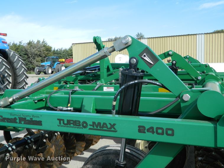 image for item DE4347 Great Plains Turbo Max 2400 vertical tillage
