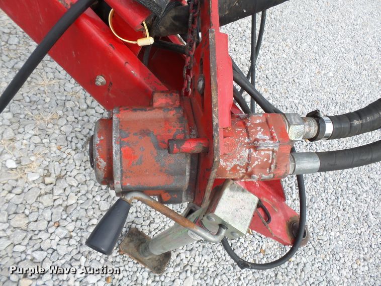 image for item DE8006 2010 Hesston 1476 windrower