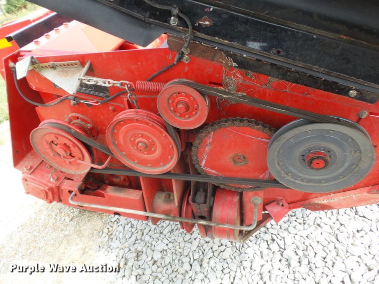 image for item DE8006 2010 Hesston 1476 windrower