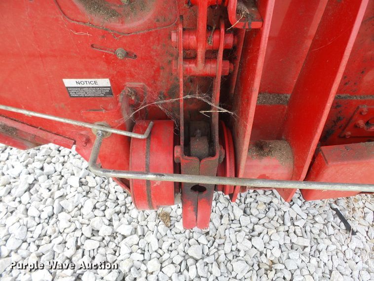 image for item DE8006 2010 Hesston 1476 windrower