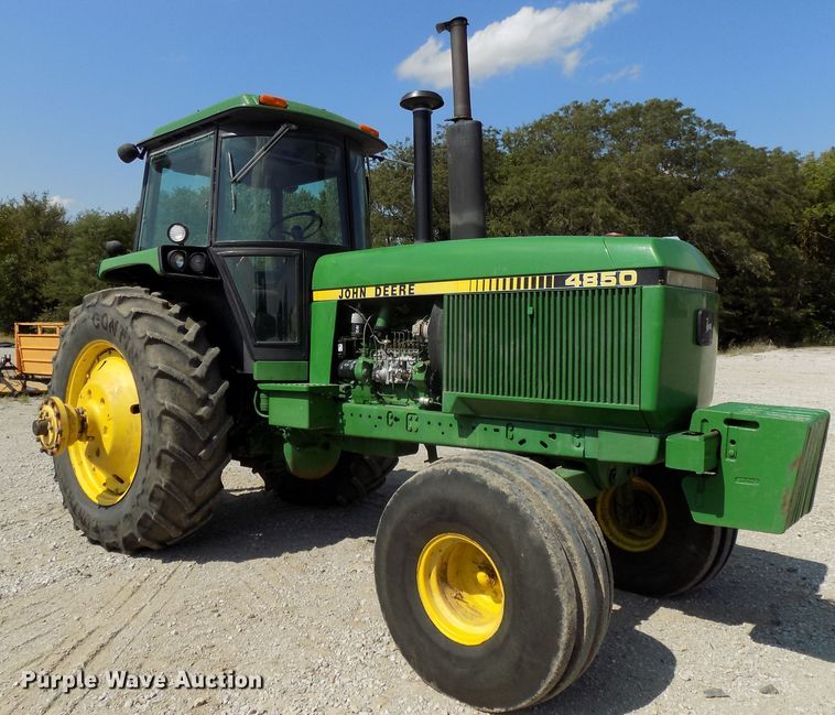image for item DG2444 1988 John Deere 4850 tractor
