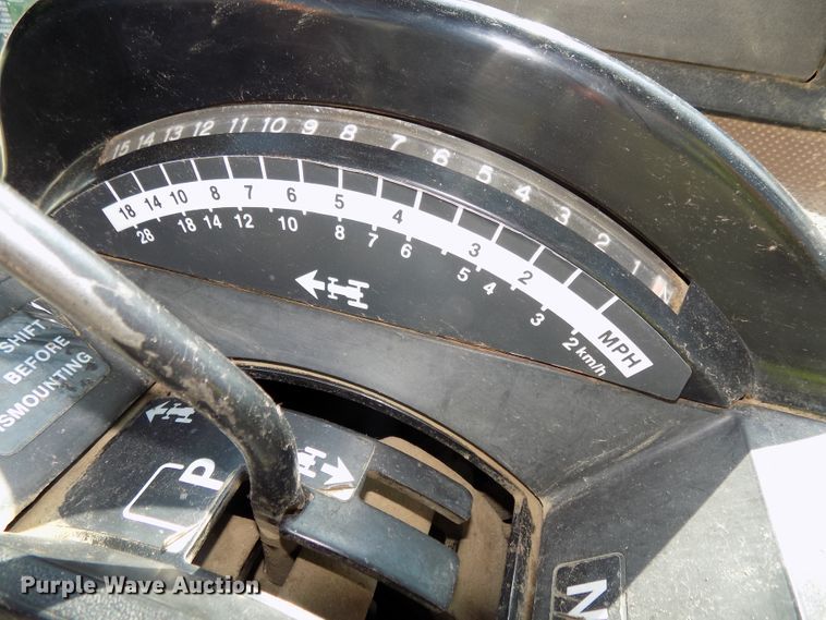 image for item DG2444 1988 John Deere 4850 tractor