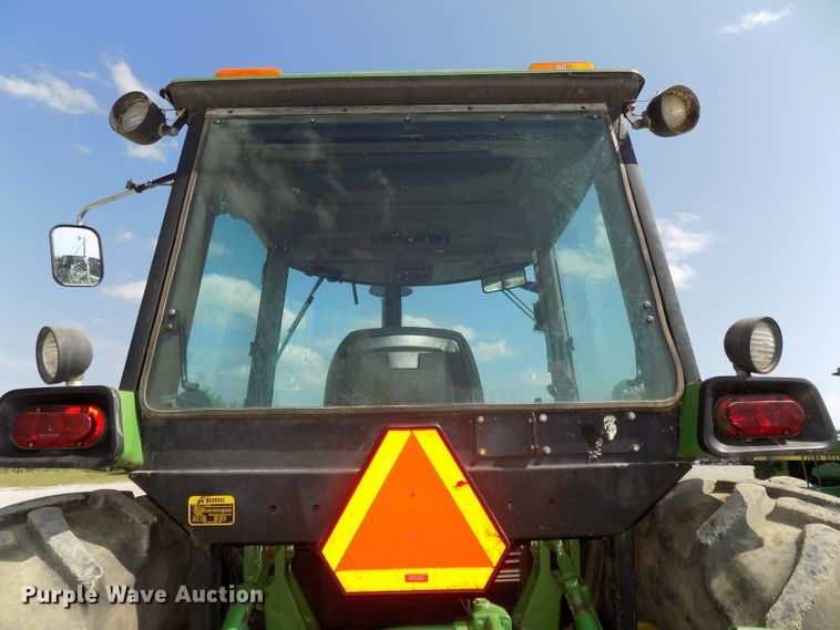 image for item DG2444 1988 John Deere 4850 tractor