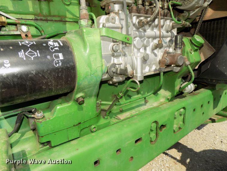 image for item DG2444 1988 John Deere 4850 tractor