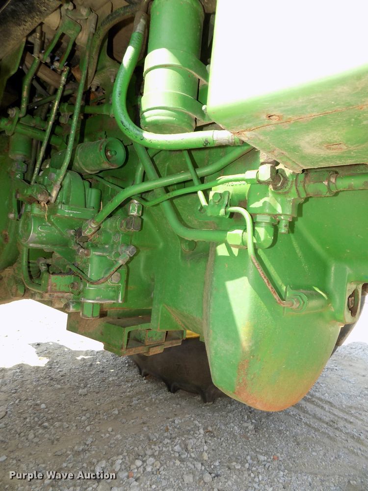 image for item DG2444 1988 John Deere 4850 tractor