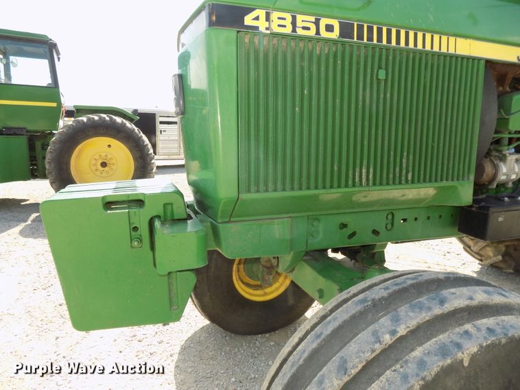 image for item DG2444 1988 John Deere 4850 tractor