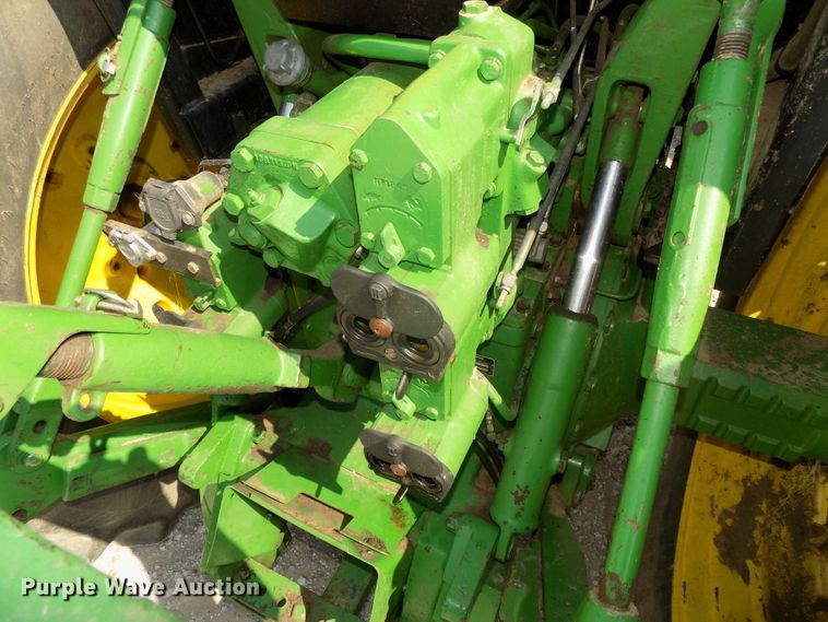 image for item DG2444 1988 John Deere 4850 tractor