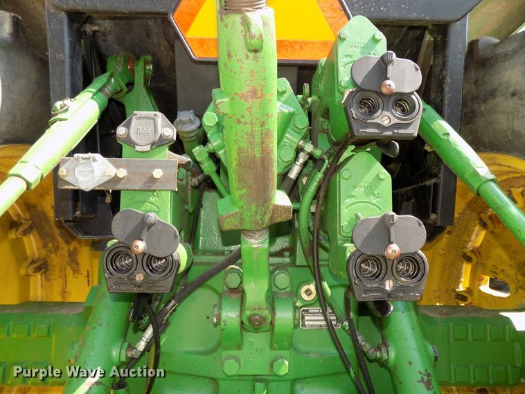 image for item DG2444 1988 John Deere 4850 tractor