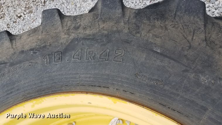 image for item DG2444 1988 John Deere 4850 tractor