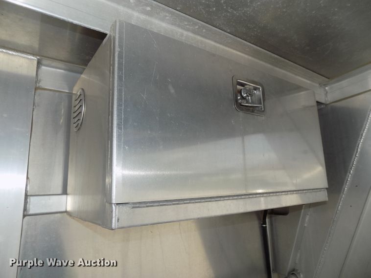 image for item DG2447 2014 Cimarron Showstar livestock trailer