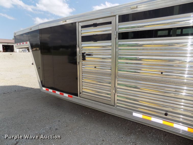 image for item DG2447 2014 Cimarron Showstar livestock trailer