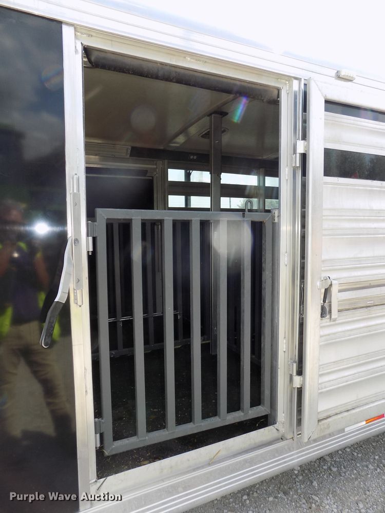 image for item DG2447 2014 Cimarron Showstar livestock trailer