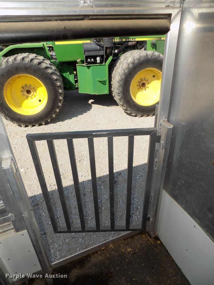 image for item DG2447 2014 Cimarron Showstar livestock trailer